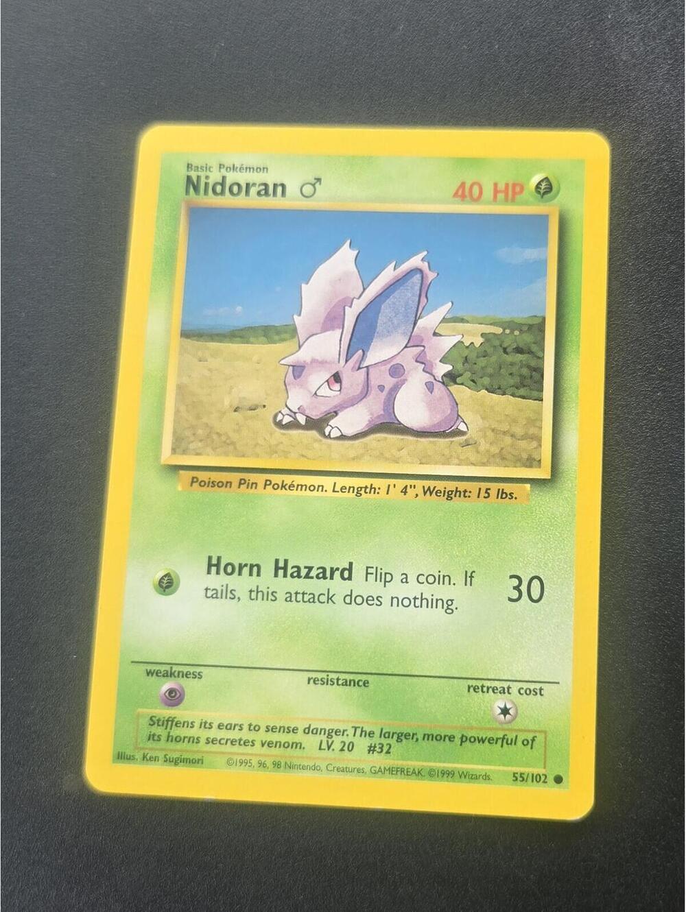 Nidoran Male 40 HP Pokémon Card
